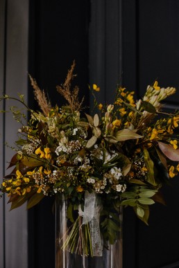 Bouquet de la mariée confectionné par l'atelier Lilas Wood fleuriste mariage à lyon en Rhône alpes - Photographie Rock my world photography